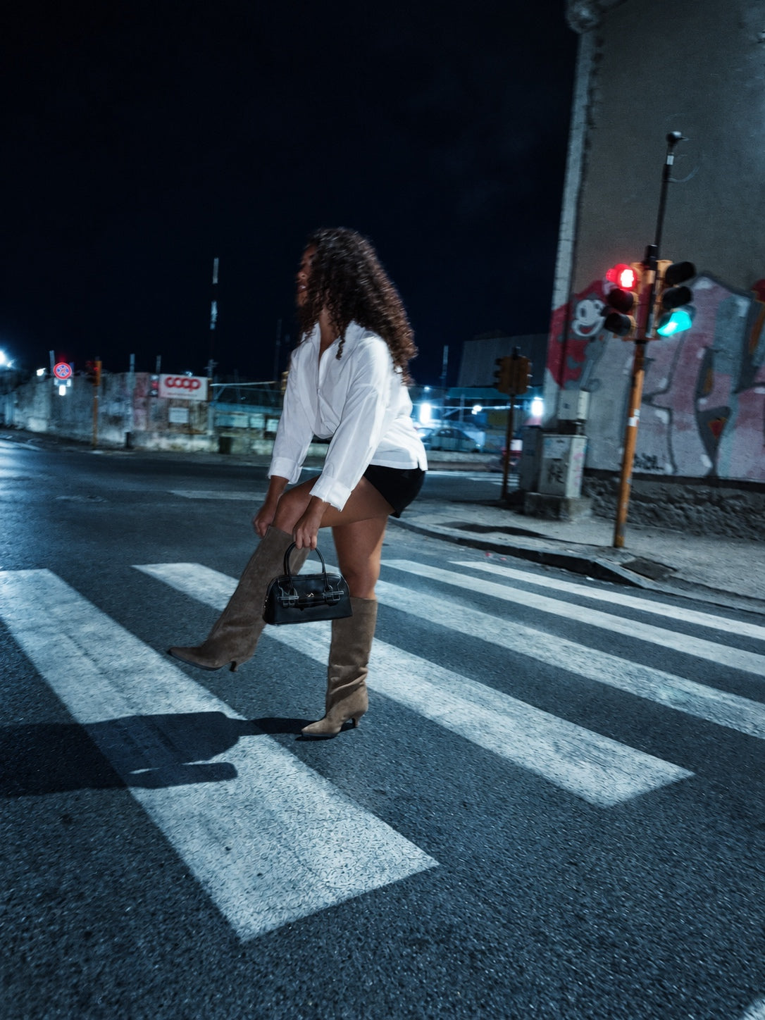 Look MaVie in movimento sulle strisce