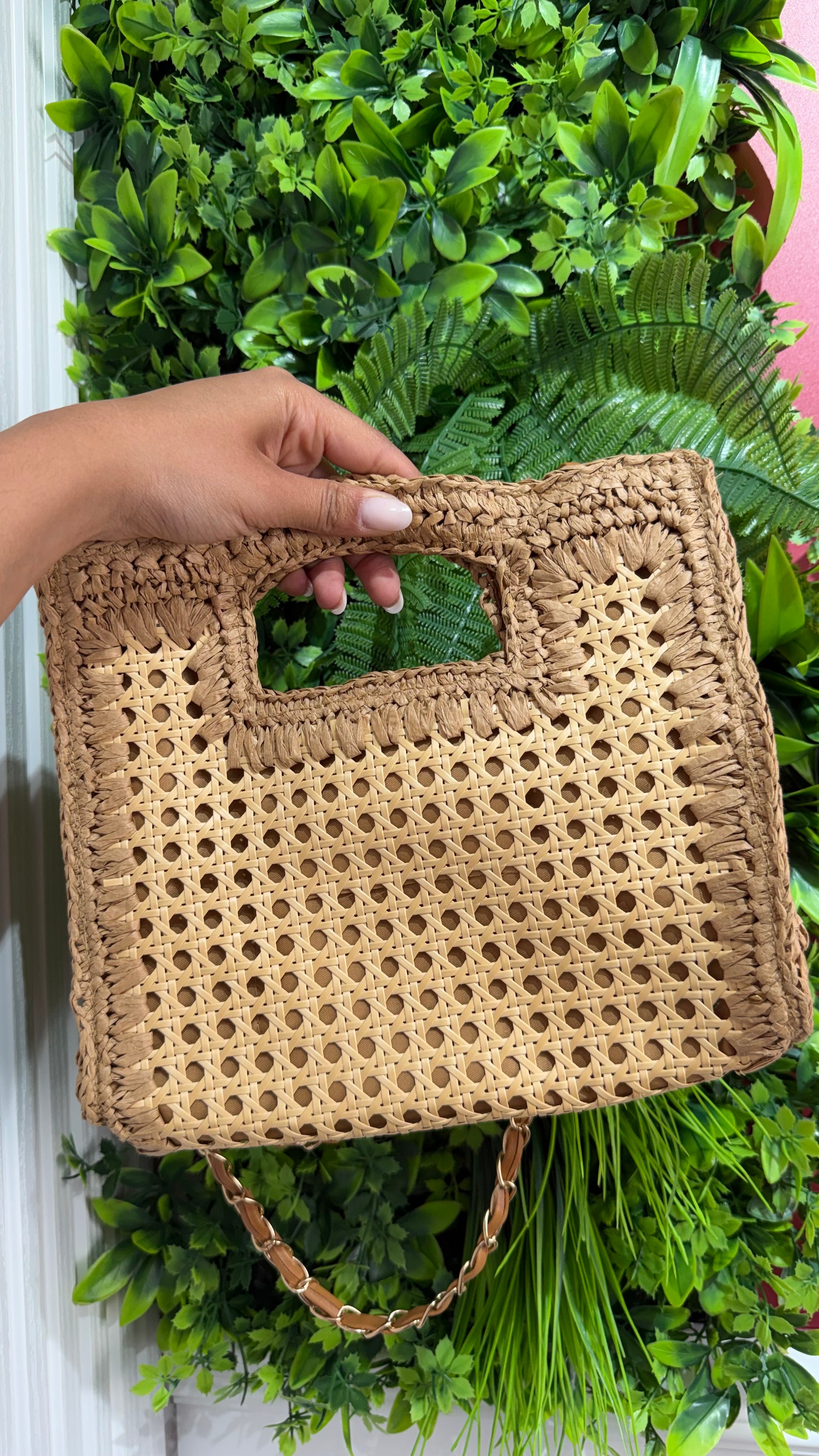 Borsa Mya